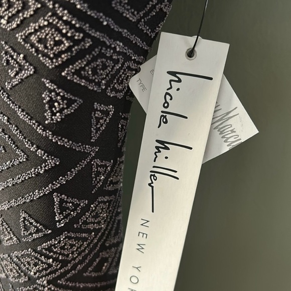 Nicole Miller Cold Shoulder Sheath Dress NWT - Picture 3 of 14